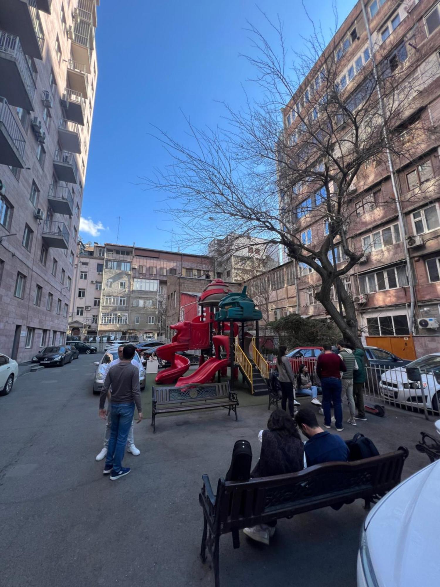 Guest House Northern Avenue Ереван Екстериор снимка