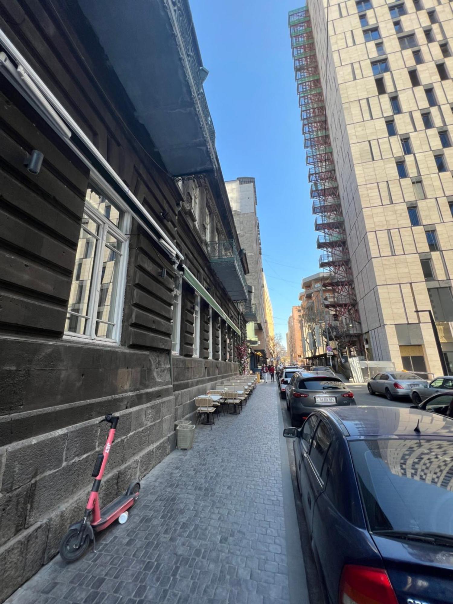 Guest House Northern Avenue Ереван Екстериор снимка