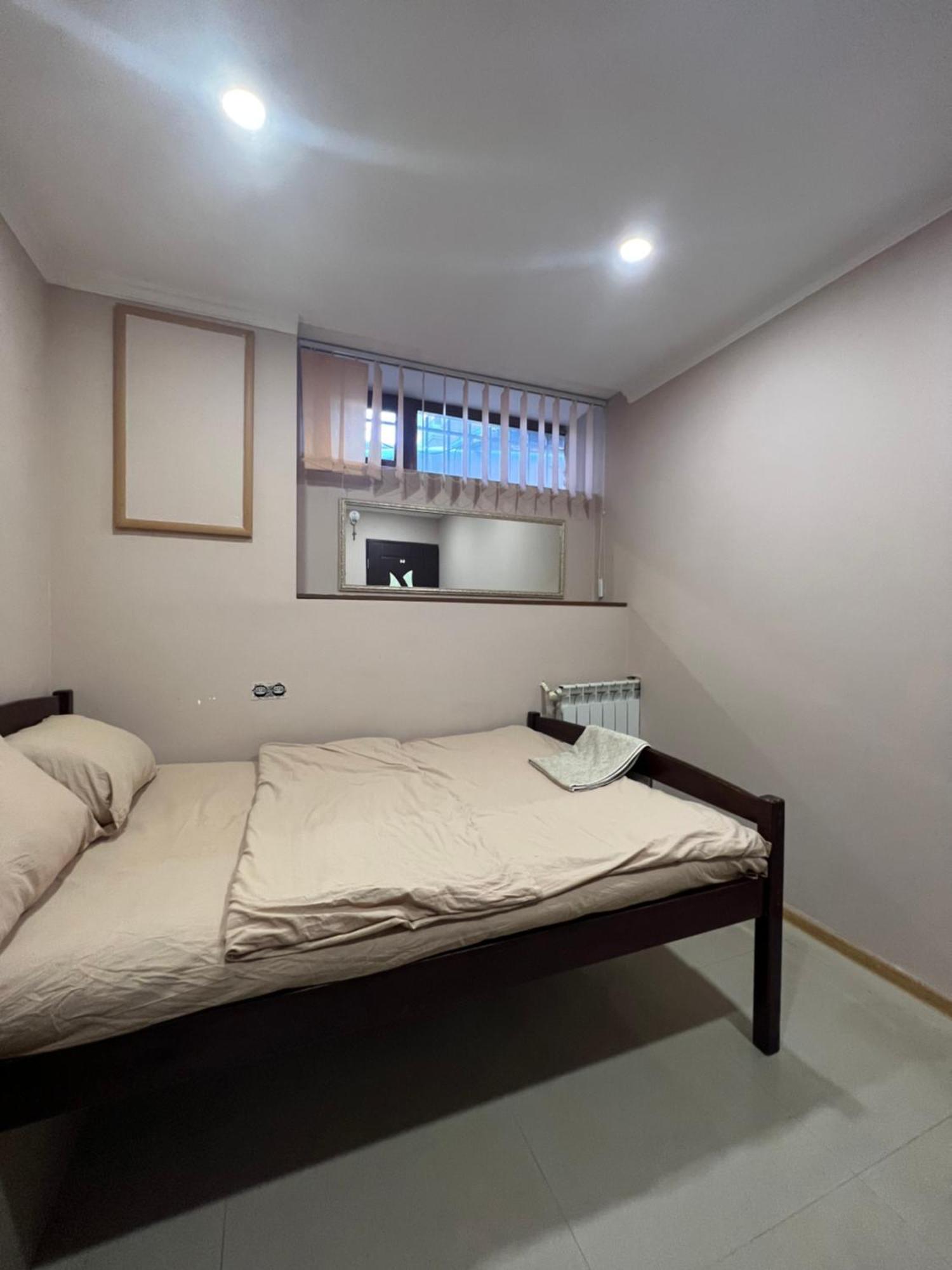 Guest House Northern Avenue Ереван Екстериор снимка