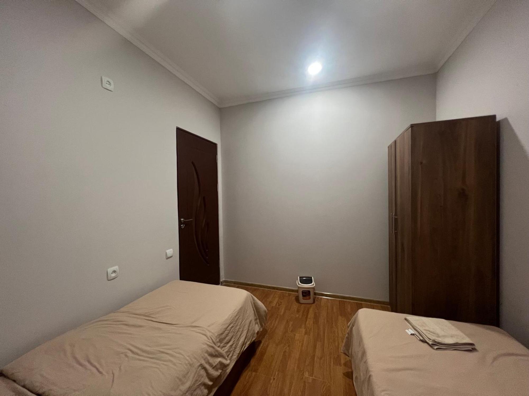 Guest House Northern Avenue Ереван Екстериор снимка
